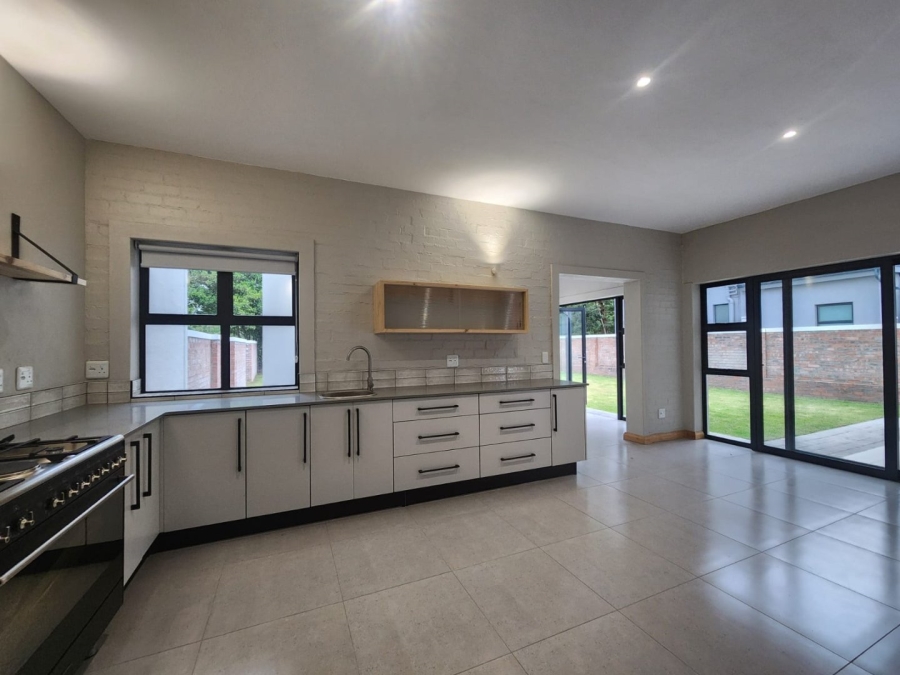 3 Bedroom Property for Sale in King George Park Western Cape